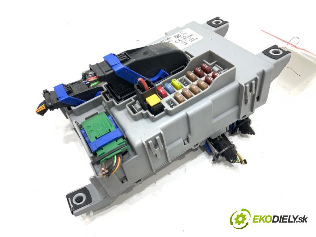 FIAT FIORINO III Nadwozie pełne/minivan 2008 70 kW 1.3 D Multijet (225BXE1A) 1248 Modul BSI 28136469 (Poistková skrinka)