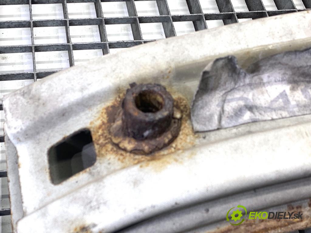 FIAT FIORINO III Nadwozie pełne/minivan 2008 70 kW 1.3 D Multijet (225BXE1A) 1248 výztuha nárazníka přední část  (Přední výztuha)