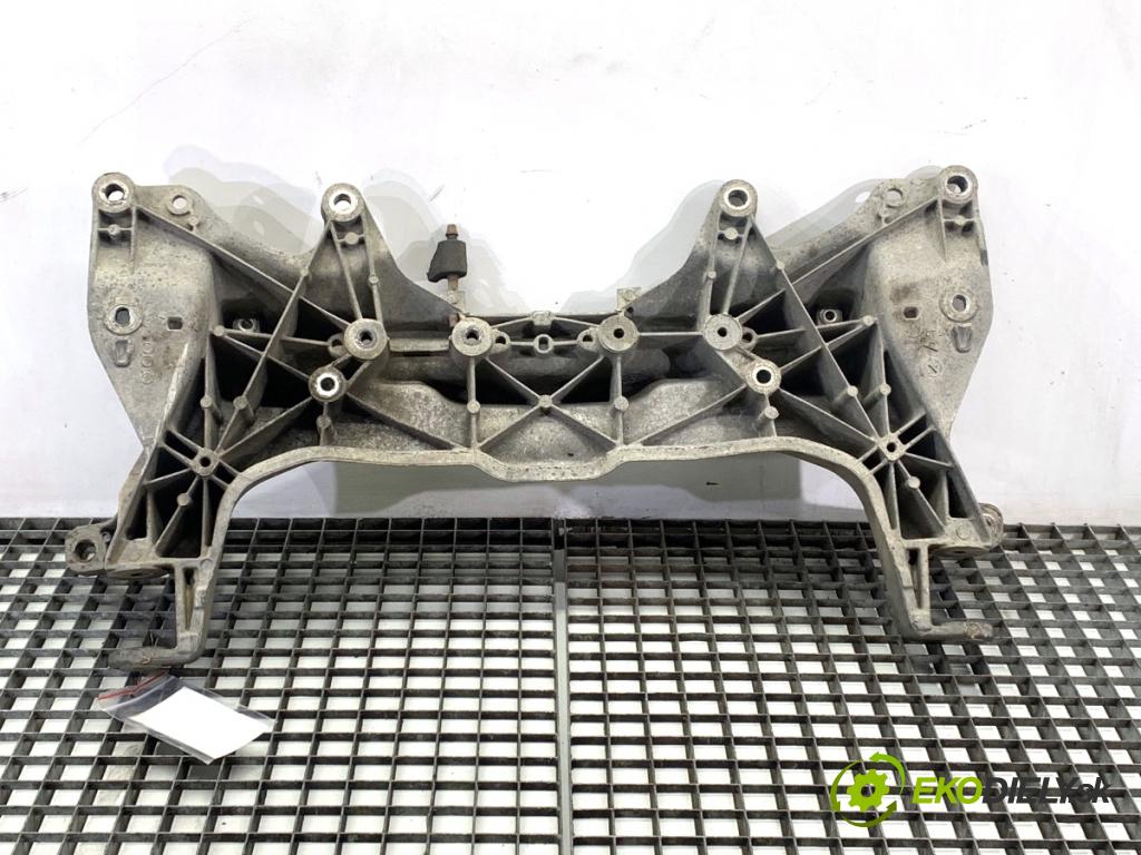 FIAT FIORINO III Nadwozie pełne/minivan 2008 70 kW 1.3 D Multijet (225BXE1A) 1248 výztuha pod motor 51749128 (Přední výztuha)