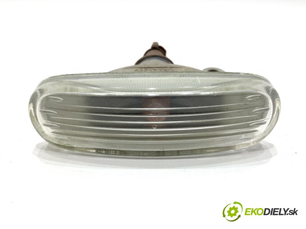 FIAT FIORINO III Nadwozie pełne/minivan 2008 70 kW 1.3 D Multijet (225BXE1A) 1248 Smerovka pravy predný 51717793 (Kľučka dverí ostatné)