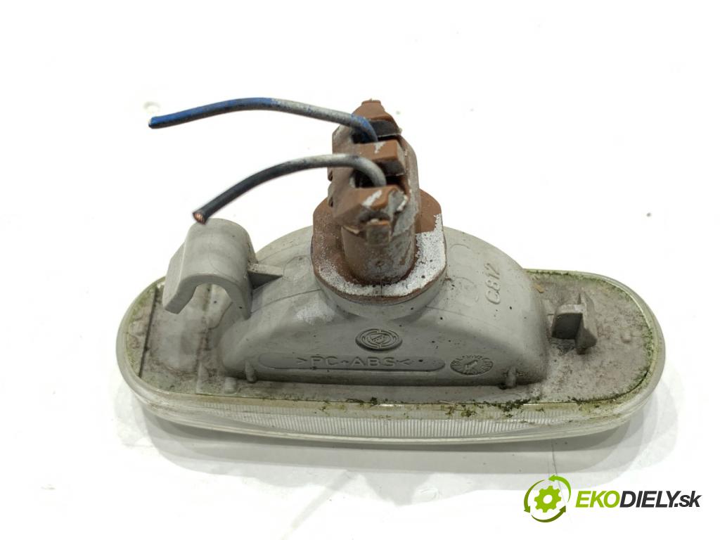 FIAT FIORINO III Nadwozie pełne/minivan 2008 70 kW 1.3 D Multijet (225BXE1A) 1248 Smerovka pravy predný 51717793 (Kľučka dverí ostatné)