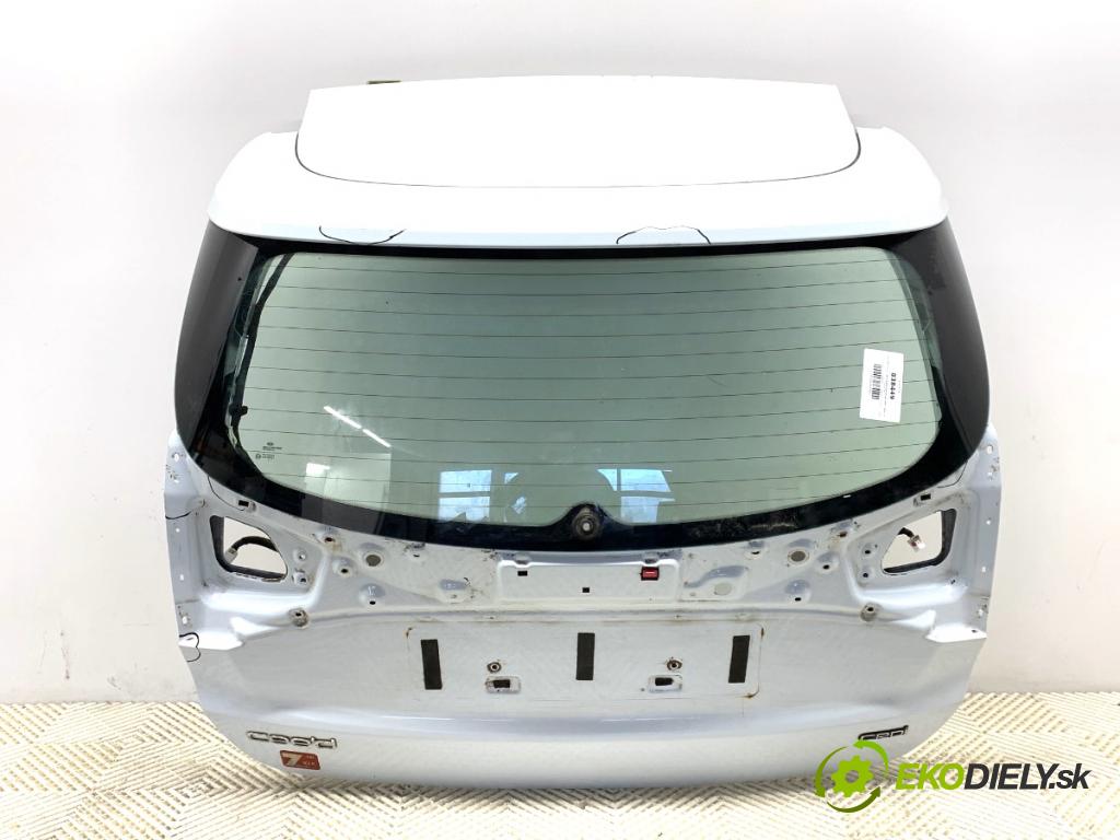KIA CEED Kombi 2012 94 kW 1.6 CRDi 128 1582 kapota zadní část WD