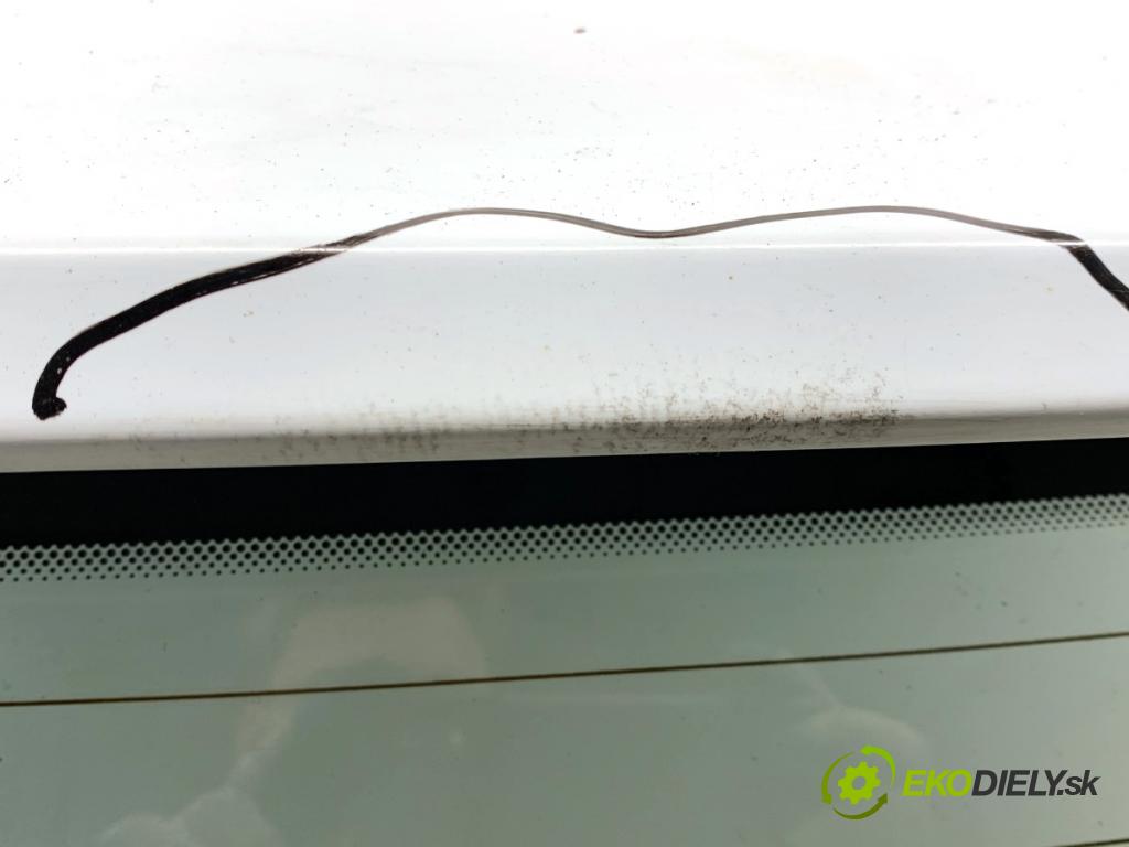 KIA CEED Kombi 2012 94 kW 1.6 CRDi 128 1582 kapota zadní část WD