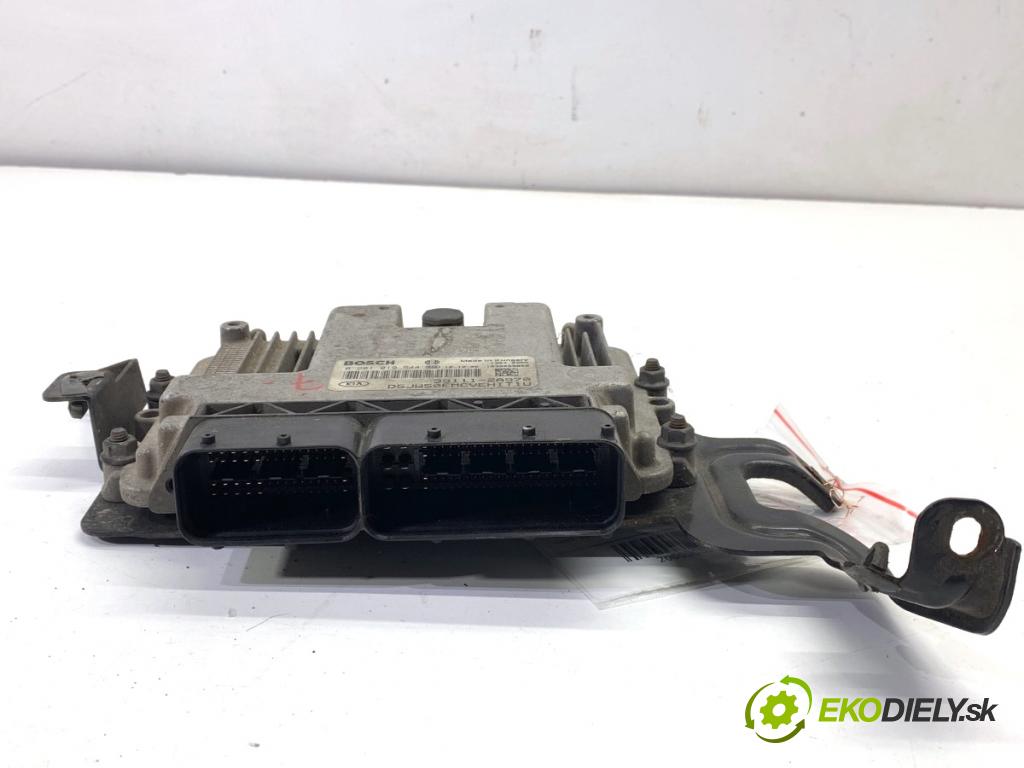 KIA CEED Kombi 2012 94 kW 1.6 CRDi 128 1582 riadiaca jednotka Motor 39111-2A970 0281019544 (Riadiaca jednotka)