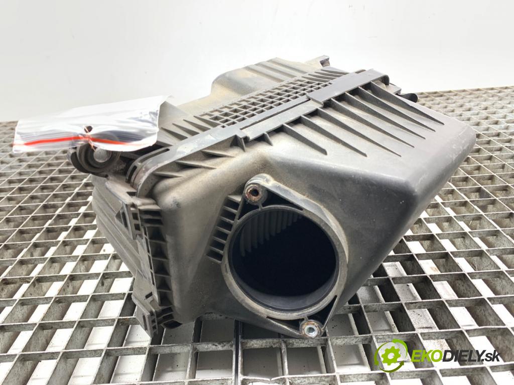 KIA CEED Kombi 2012 94 kW 1.6 CRDi 128 1582 Obal filtra vzduchu 28110-A5800 (Obal vzduchového filtra)