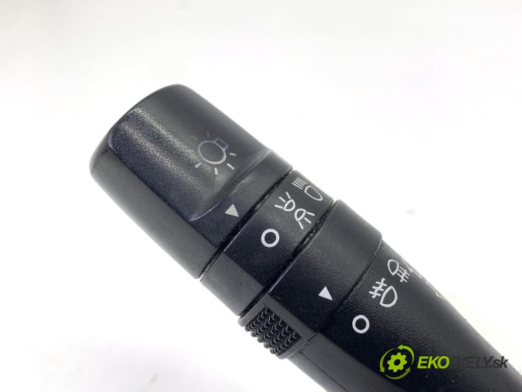 KIA CEED Kombi 2012 94 kW 1.6 CRDi 128 1582 Prepínač kombinovaný 93420-2K560 (Prepínacie páčky pod volantom)