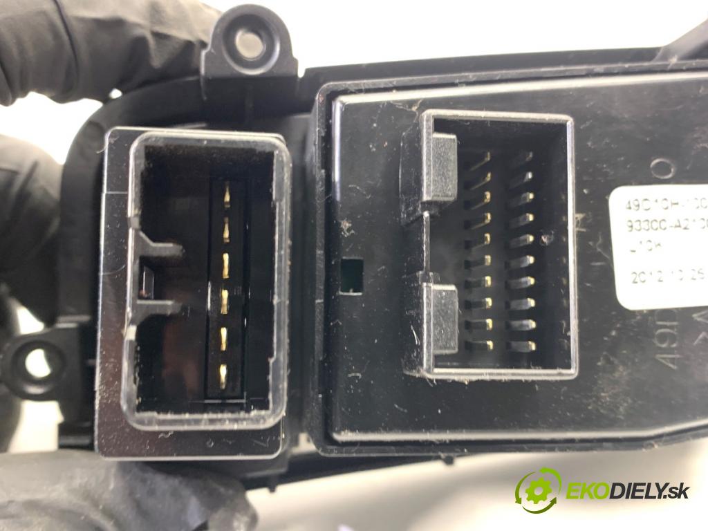 KIA CEED Kombi 2012 94 kW 1.6 CRDi 128 1582 Prepínač nastavenia svetiel 49D10H-1000 (Prepínacie páčky pod volantom)