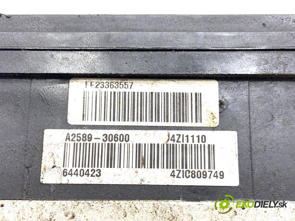 KIA CEED Kombi 2012 94 kW 1.6 CRDi 128 1582 Pumpa ABS A2589-30600 (Pumpa ABS)