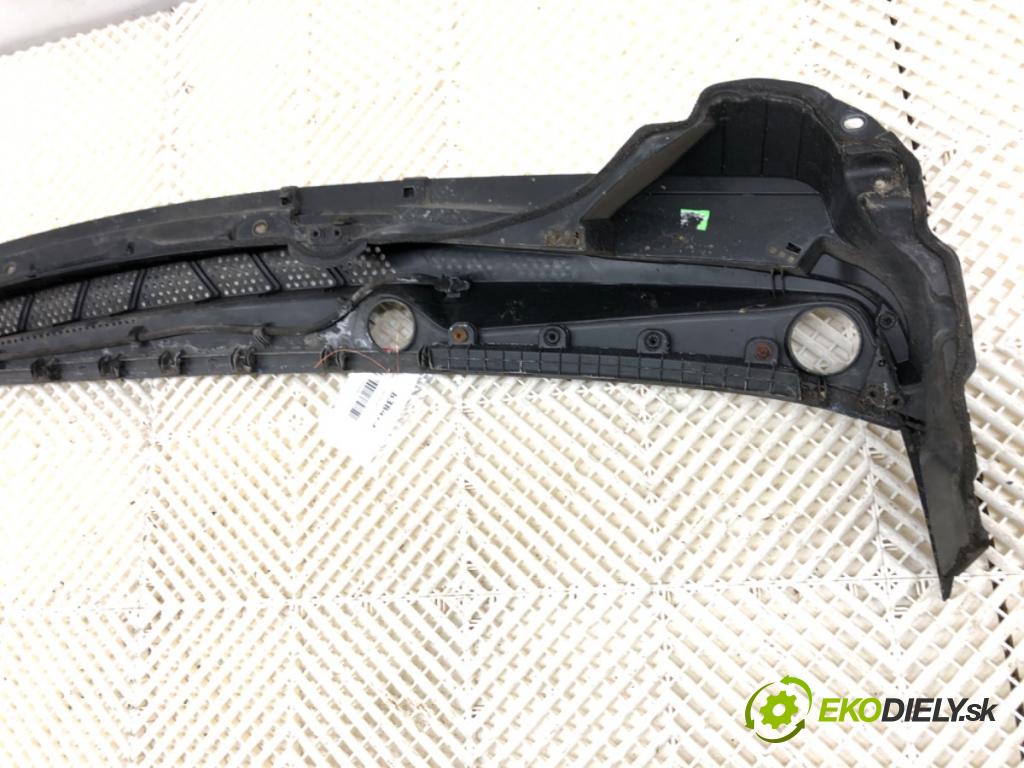 KIA CEED Kombi 2012 94 kW 1.6 CRDi 128 1582 Torpédo, plast pod čelné okno 86151-A2000 (Torpédo (plast pod čelným sklom))