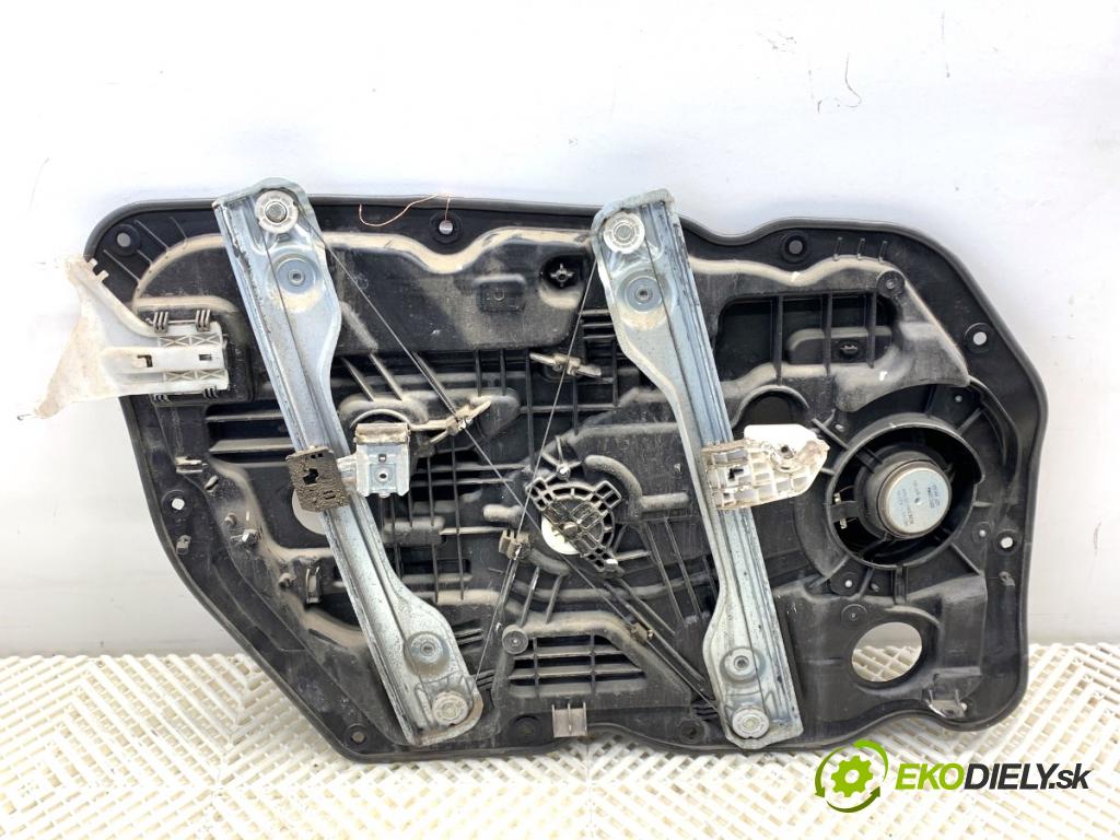 KIA CEED Kombi 2012 94 kW 1.6 CRDi 128 1582 mechanismus okna pravý přední část 82460-A2010