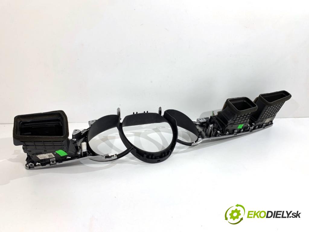 KIA CEED Kombi 2012 94 kW 1.6 CRDi 128 1582 mří topení přední část 84832-A2000