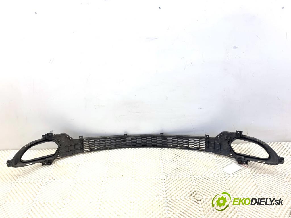 KIA CEED Kombi 2012 94 kW 1.6 CRDi 128 1582 Mriežky nárazníka predný A2865-60000 (Mriežka predná (maska chladiča))