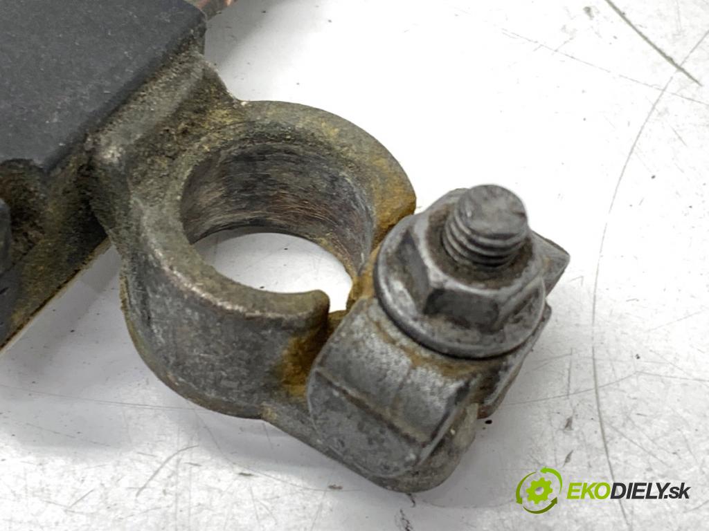 KIA CEED Kombi 2012 94 kW 1.6 CRDi 128 1582 svorka MINUS 37180-A6000