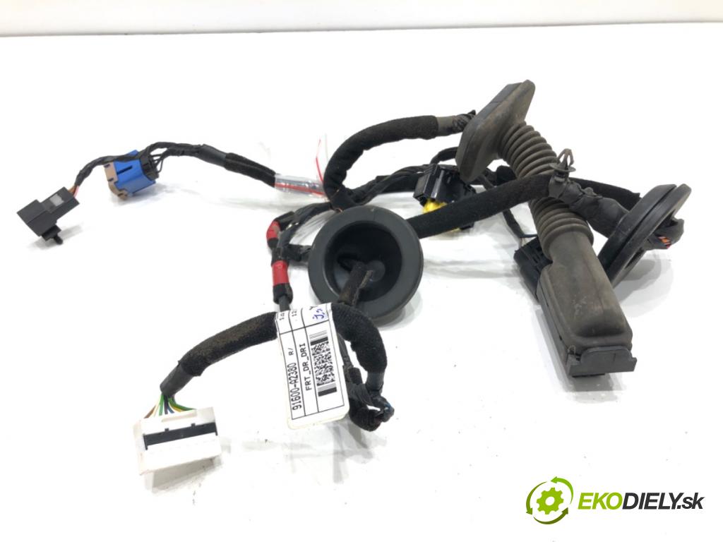 KIA CEED Kombi 2012 94 kW 1.6 CRDi 128 1582 káblovačka dveře přední část levý 91600-A2380