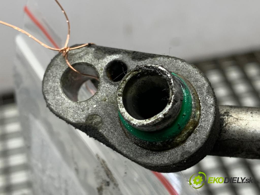 KIA CEED Kombi 2012 94 kW 1.6 CRDi 128 1582 rúrka klimatizácie  (Rúrka klimatizácie)