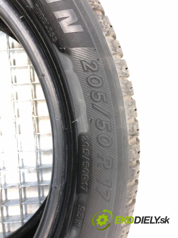 --- ---      PNEUMATIKY: zima 2X 205/50 17" MICHELIN