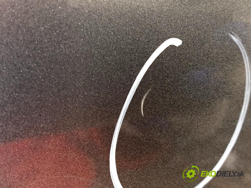 NISSAN QASHQAI J12 SUV 2024 103 kW 1.3 DIG-T 1332 dveře pravý zadní část KAD KAD