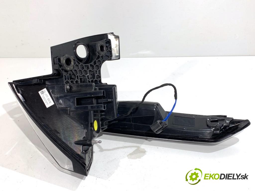 NISSAN QASHQAI J12 SUV 2024 103 kW 1.3 DIG-T 1332 světlo levý zadní část 26555HN20A