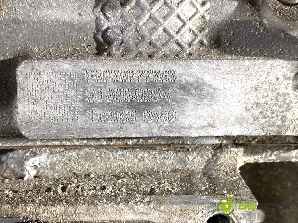 VOLVO S80 II sedan 2012 120 kW D3 / D4 1984 Motor D5204T3 (Motor)