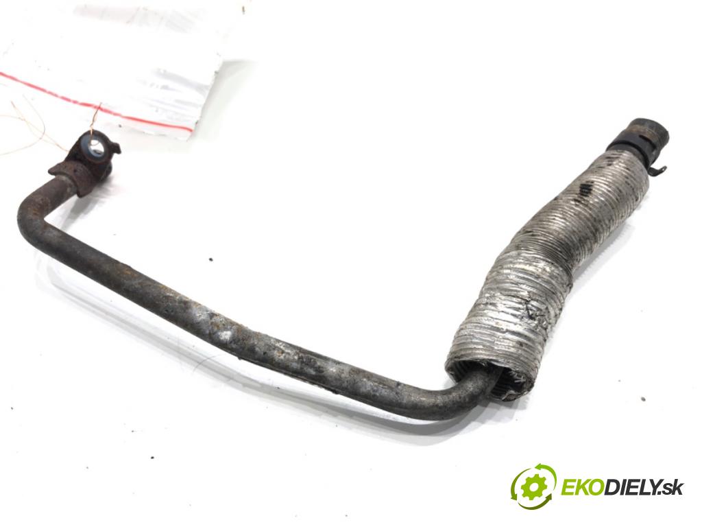 MERCEDES-BENZ W176 liftback 2012 90 kW A 180 (176.042) 1595 rúrka turba A2702032002 (Hadica turbodúchadla)