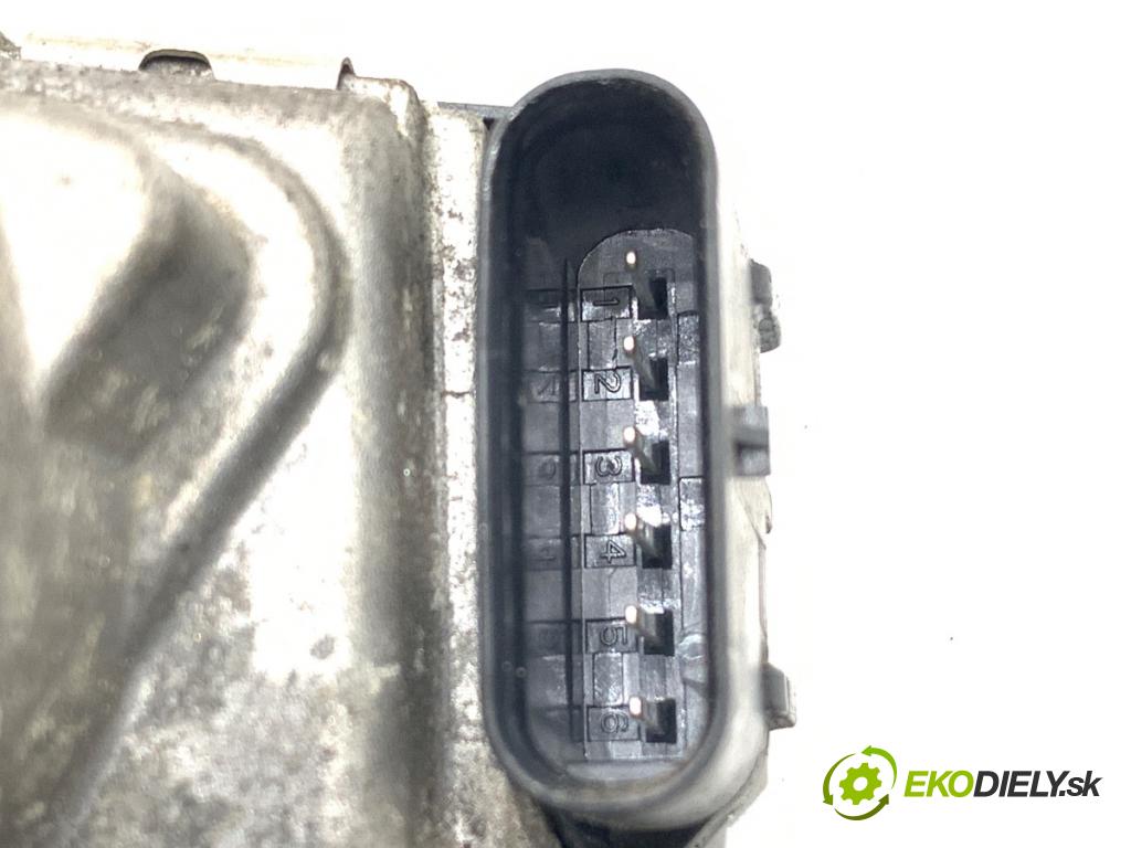 MERCEDES-BENZ W176 liftback 2012 90 kW A 180 (176.042) 1595 škrtíci klapka A2701410025 (Škrticí klapka)