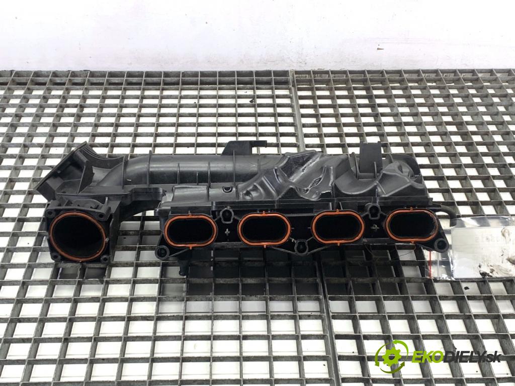 MERCEDES-BENZ W176 liftback 2012 90 kW A 180 (176.042) 1595 Potrubie sacie, sanie A2700900737 (Sacie potrubie)