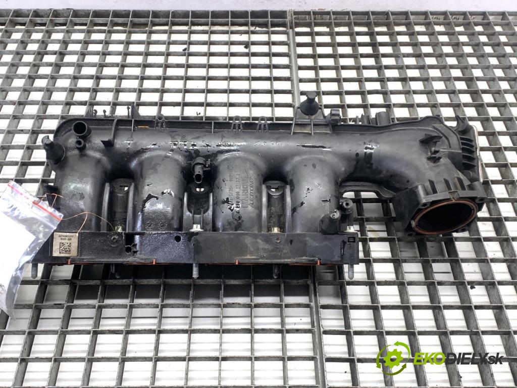 MERCEDES-BENZ W176 liftback 2012 90 kW A 180 (176.042) 1595 Potrubie sacie, sanie A2700900737 (Sacie potrubie)