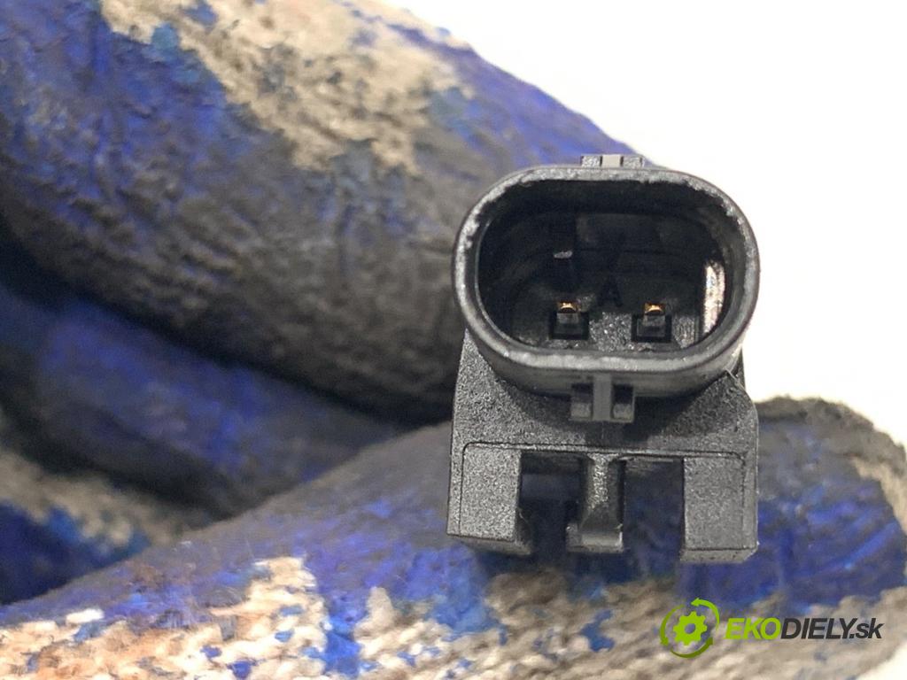 MERCEDES-BENZ W176 liftback 2012 90 kW A 180 (176.042) 1595 Snímač klepania A0071530428 (Snímač)