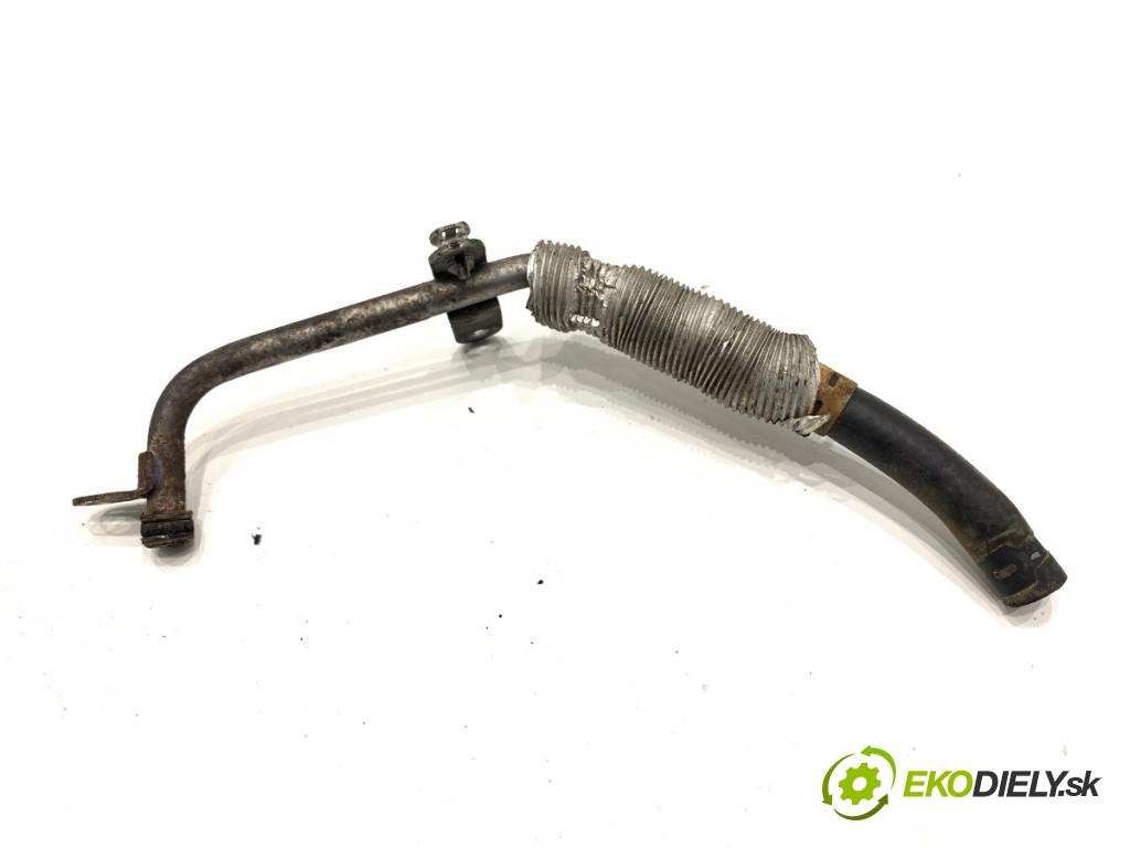 MERCEDES-BENZ W176 liftback 2012 90 kW A 180 (176.042) 1595 rúrka turba A2702030002 (Hadica turbodúchadla)