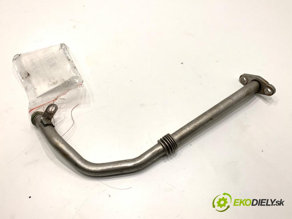 MERCEDES-BENZ W176 liftback 2012 90 kW A 180 (176.042) 1595 rúrka turba A2700900577 (Hadica turbodúchadla)