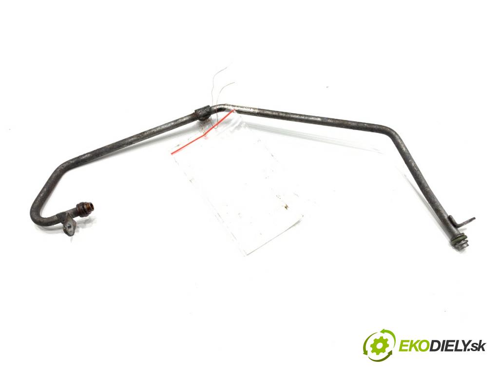 MERCEDES-BENZ W176 liftback 2012 90 kW A 180 (176.042) 1595 rúrka turba A2700900677 (Hadica turbodúchadla)