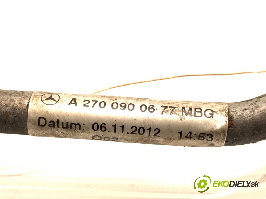 MERCEDES-BENZ W176 liftback 2012 90 kW A 180 (176.042) 1595 rúrka turba A2700900677 (Hadice turbodmychadla)