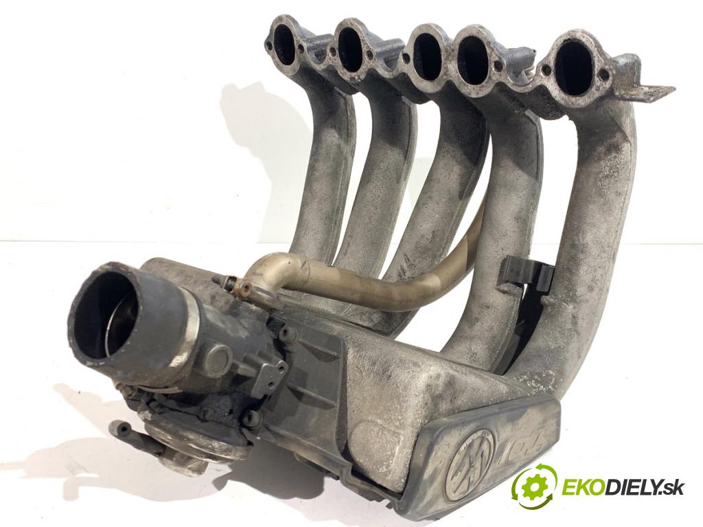 VW LT 28 35 Autobus 2004 80 kW 2.5 TDI 2461 Potrubie sacie, sanie 074129713N (Sacie potrubie)