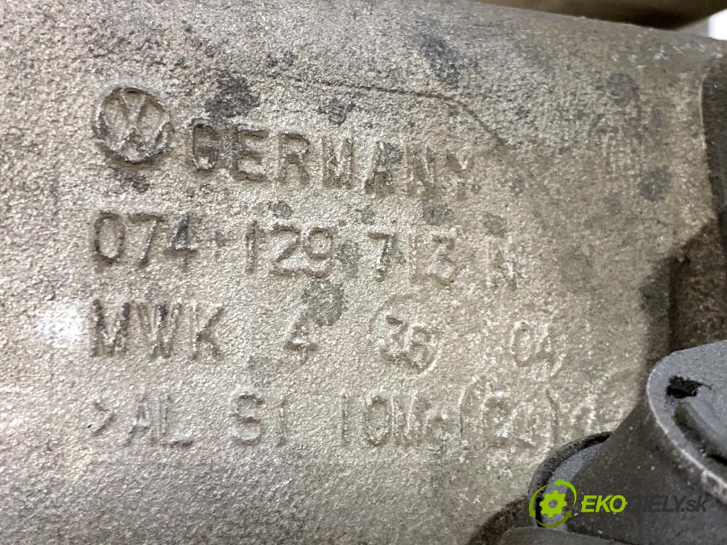 VW LT 28 35 Autobus 2004 80 kW 2.5 TDI 2461 Potrubie sacie, sanie 074129713N (Sacie potrubie)