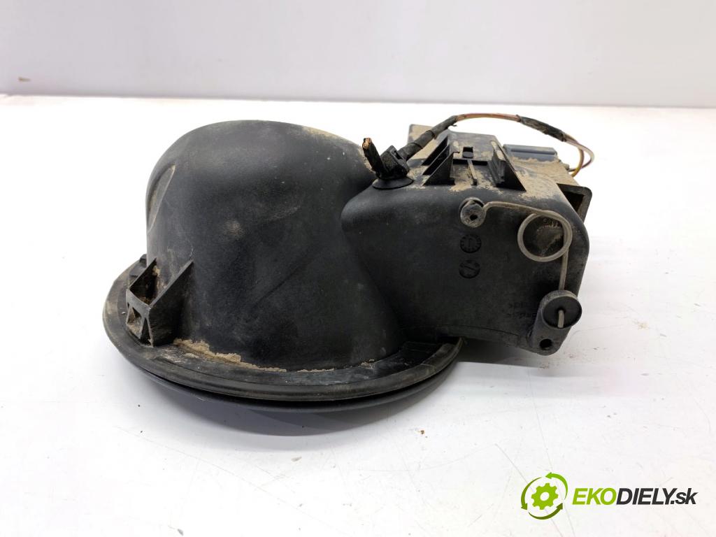 FORD FOCUS C-MAX nadwozie wielkoprzestrzenne (MPV) 2007 85 kW 1.8 TDCi 1753 dvířka nádrže paliva 6M51-R405A02-AA (Klika dveří ostatní)