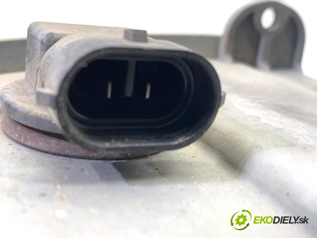 FORD FOCUS C-MAX nadwozie wielkoprzestrzenne (MPV) 2007 85 kW 1.8 TDCi 1753 hmlové svetlo, hmlovka pravý přední část 7M51-15K201-AC