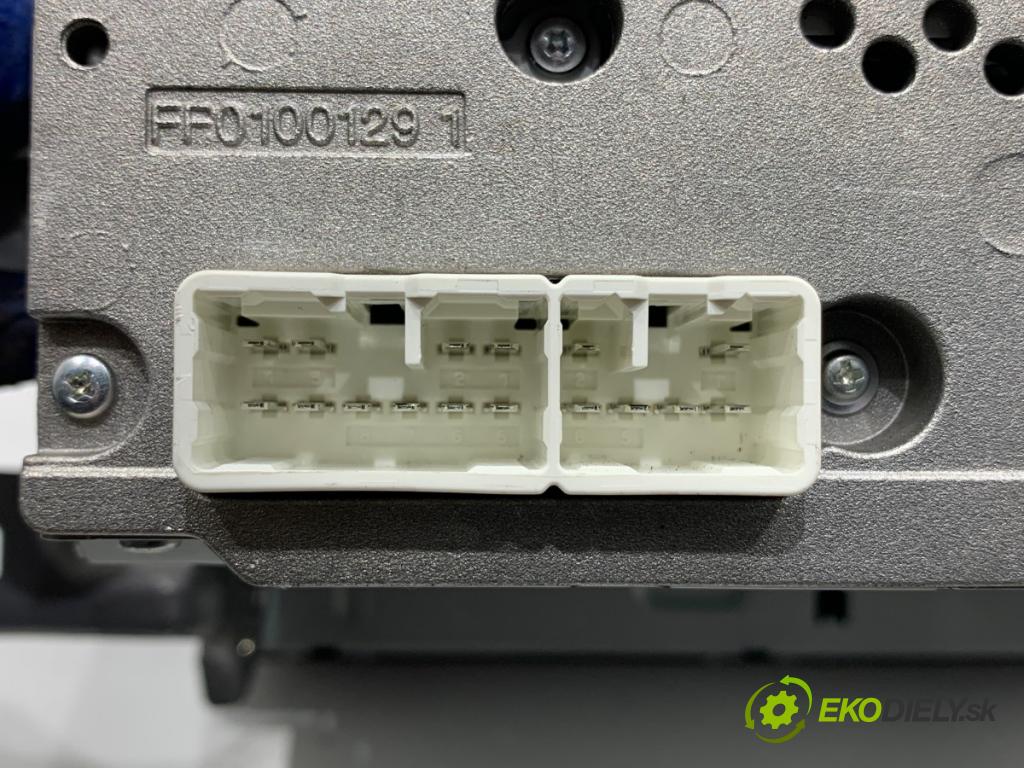 TOYOTA YARIS III liftback 2017 51 kW 1.0 (KSP130_) 998 RADIO 86120-0DC20 (Audio zariadenie)