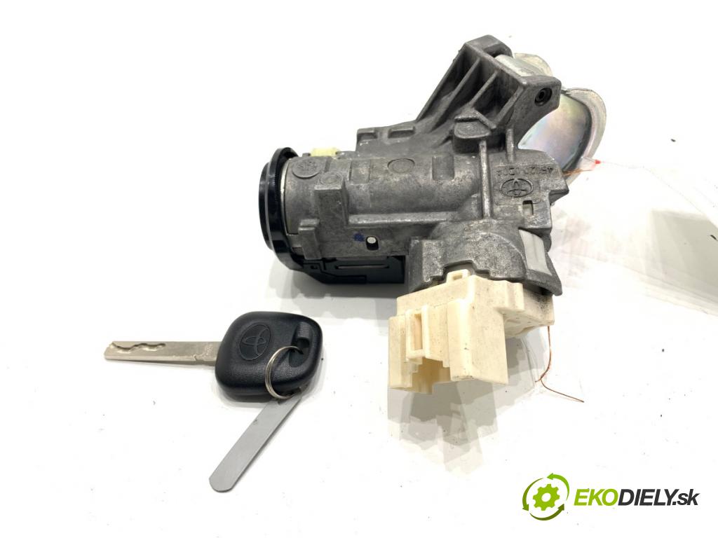 TOYOTA YARIS III liftback 2017 51 kW 1.0 (KSP130_) 998 spinačka 89782-02010 (Spínacia skrinka)