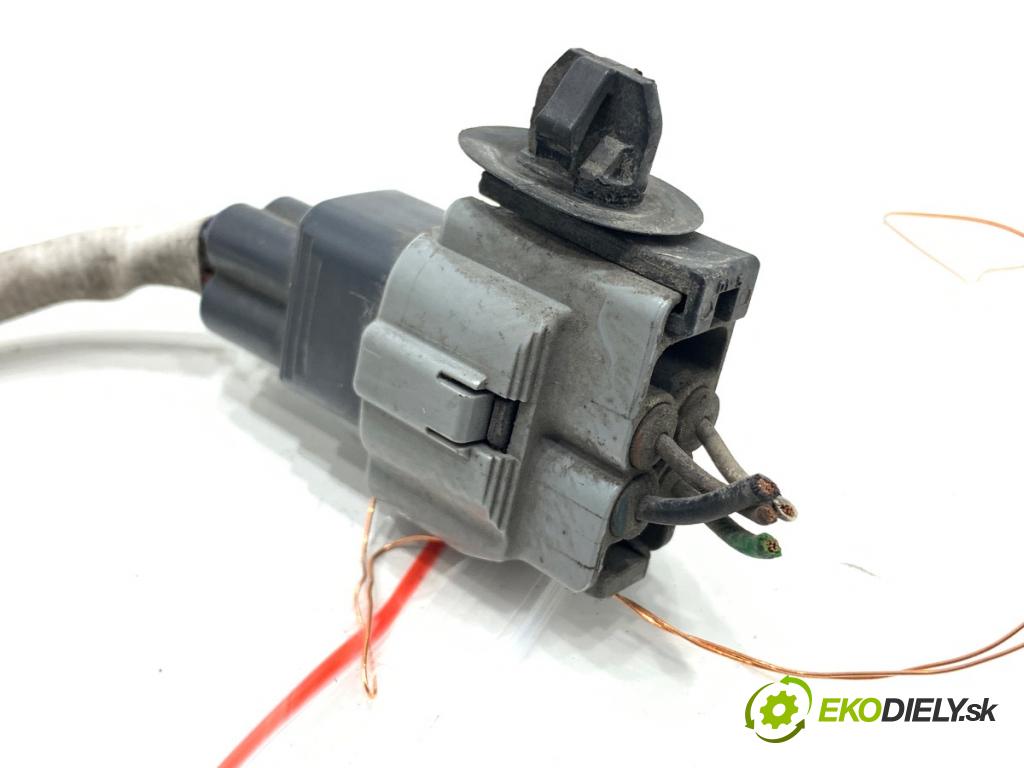 TOYOTA YARIS III liftback 2017 51 kW 1.0 (KSP130_) 998 sonda lambda přední část  (Lambda sonda)