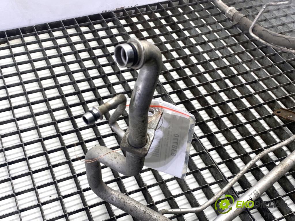 TOYOTA YARIS III liftback 2017 51 kW 1.0 (KSP130_) 998 rúrka klimatizace 446290-4260 446270-7490 (Trubka klimatizace)