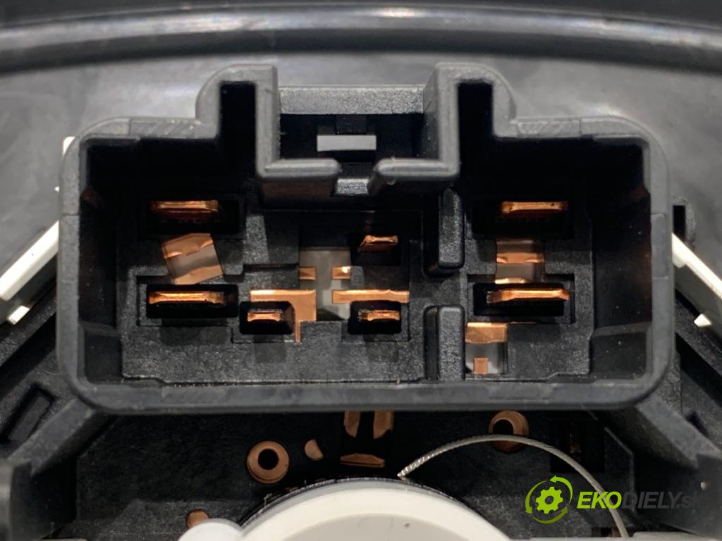 TOYOTA YARIS III liftback 2017 51 kW 1.0 (KSP130_) 998 Panel ovládania kúrenia 55406-0D390 (Prepínacie páčky pod volantom)