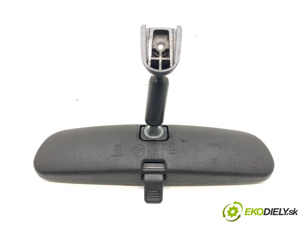 TOYOTA YARIS III liftback 2017 51 kW 1.0 (KSP130_) 998 zpětné zrcátko vnitřní  (Vnitřní zpětné zrcátko)