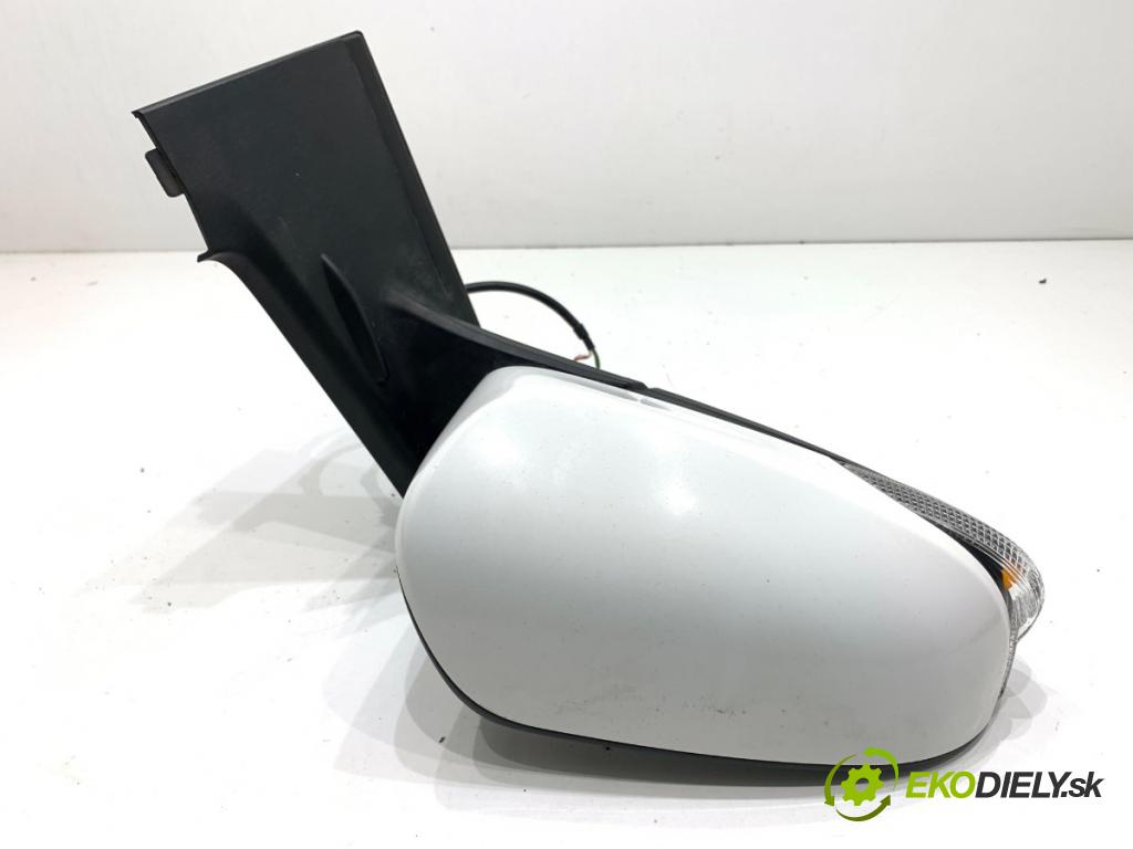 TOYOTA YARIS III liftback 2017 51 kW 1.0 (KSP130_) 998 zpětné zrcátko pravý