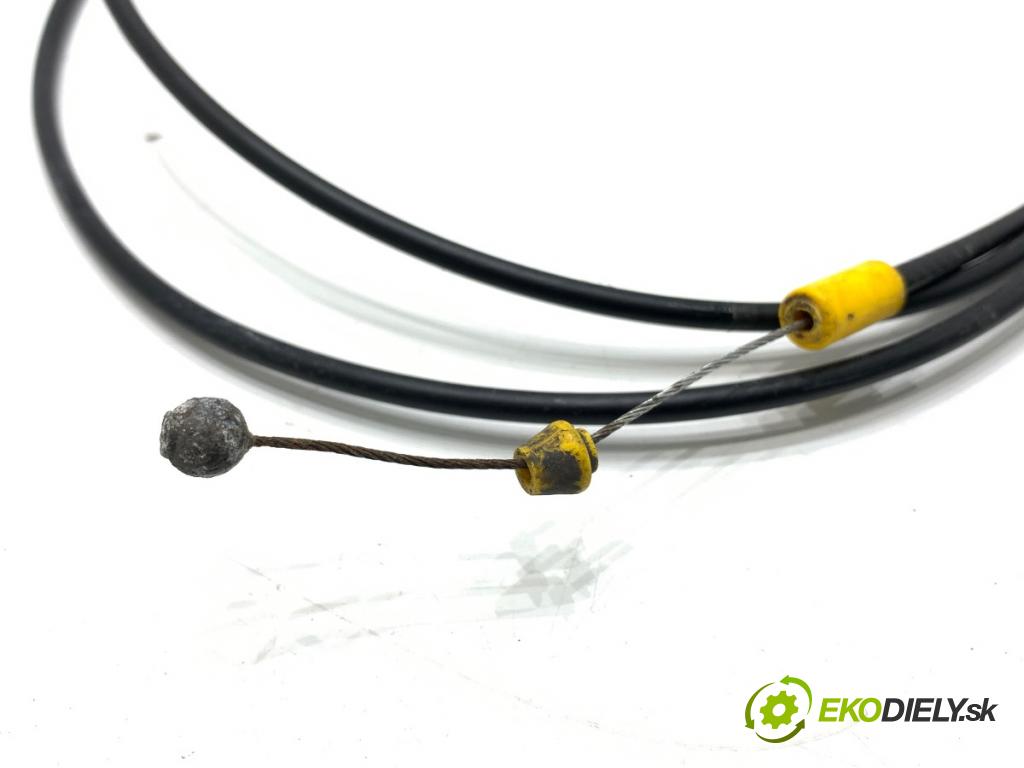 TOYOTA YARIS III liftback 2017 51 kW 1.0 (KSP130_) 998 lanko kapoty