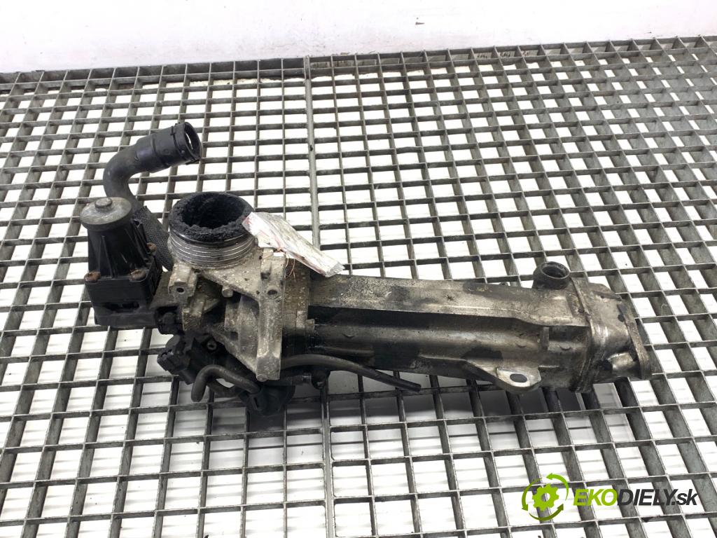 VOLVO S80 II sedan 2012 120 kW D3 / D4 1984 ventil EGR CHLADIČ: 31325030
