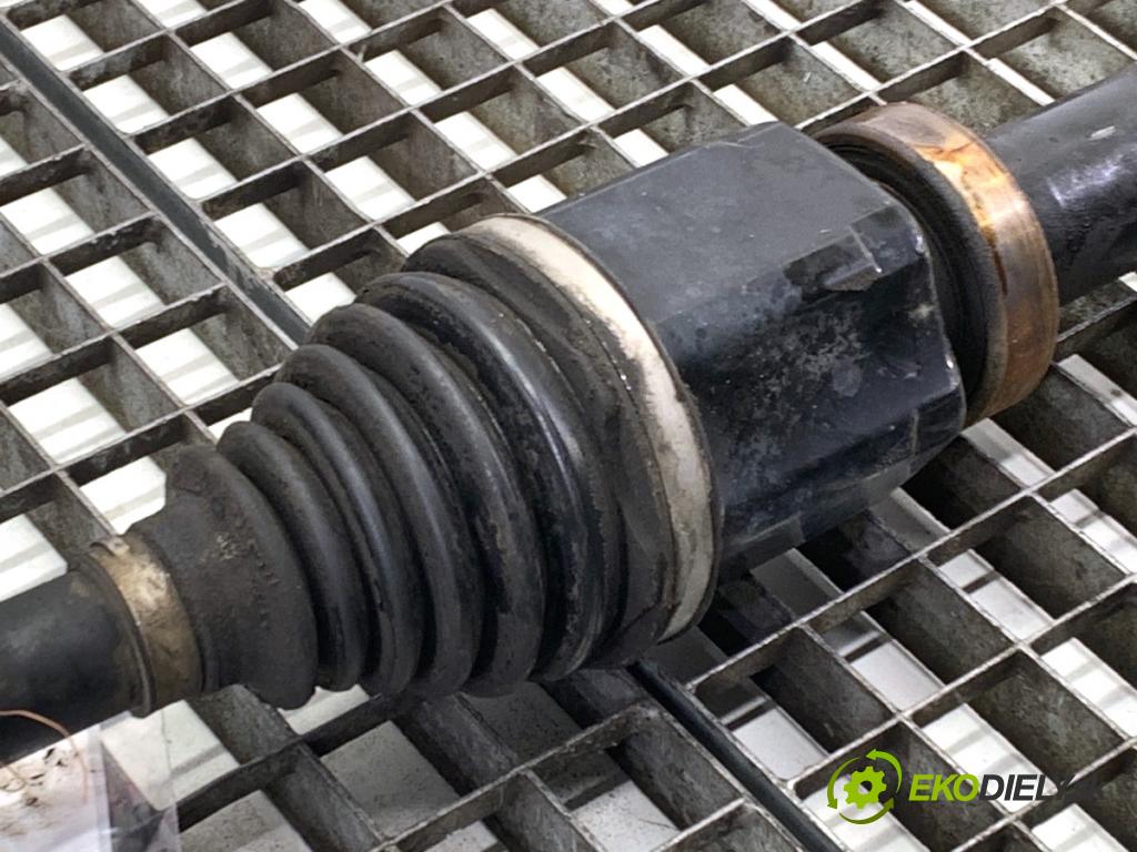 VOLVO S80 II sedan 2012 120 kW D3 / D4 1984 Poloos pravy predný 31272550