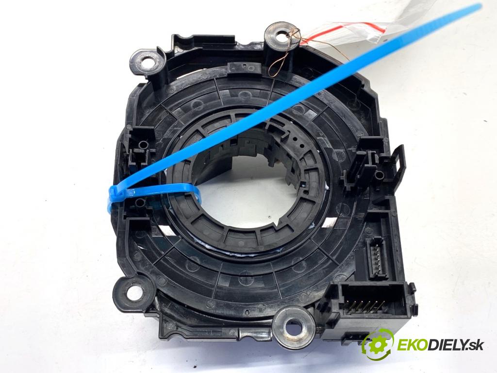 MINI CLUBMAN F54 Kombi 2019 100 kW Cooper 1499 kroužek slimák airbag 4216268 (Airbag)