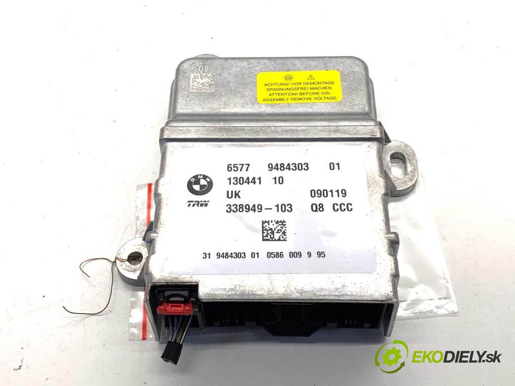 MINI CLUBMAN F54 Kombi 2019 100 kW Cooper 1499 senzor airbag 9484303 (Snímač)