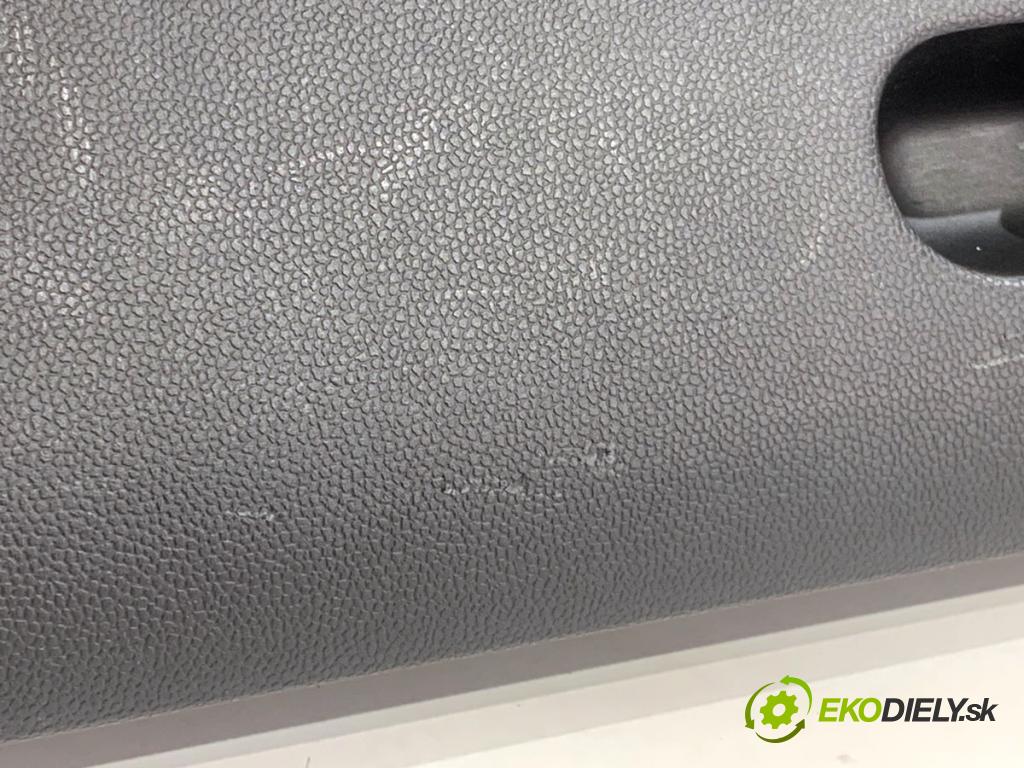 MINI CLUBMAN F54 Kombi 2019 100 kW Cooper 1499 Priehradka, kastlík spolujazdca  (Priehradka (kastlík))