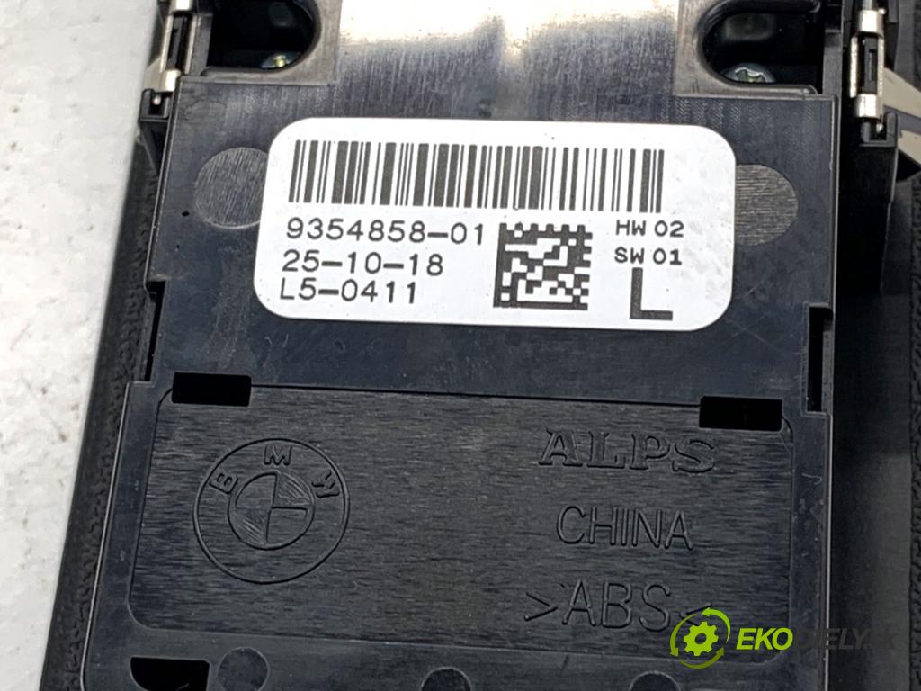 MINI CLUBMAN F54 Kombi 2019 100 kW Cooper 1499 Prepínač okien 9354858 (Prepínacie páčky pod volantom)